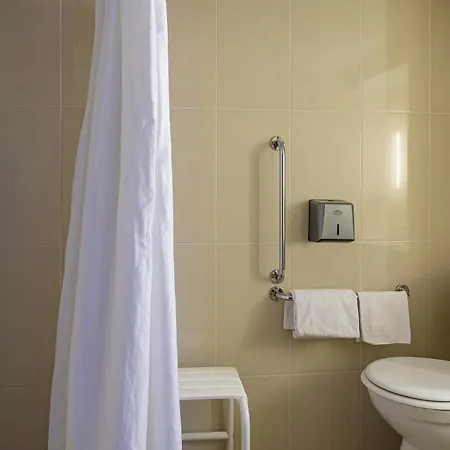 Otel Bordeaux De 2*
